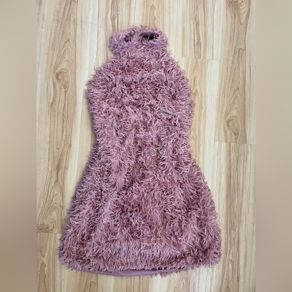 Beautiful dress !! 
Forever 21
Size L